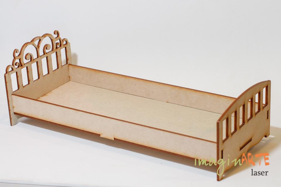 Cama