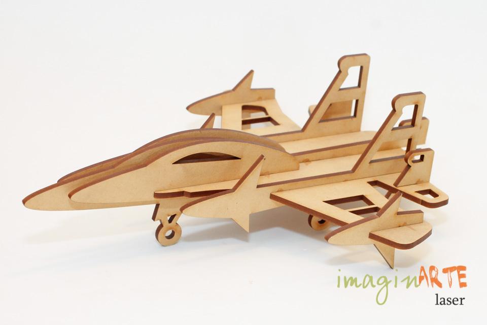 Avión F-17