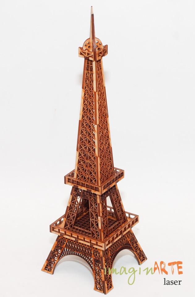 Torre Eiffel